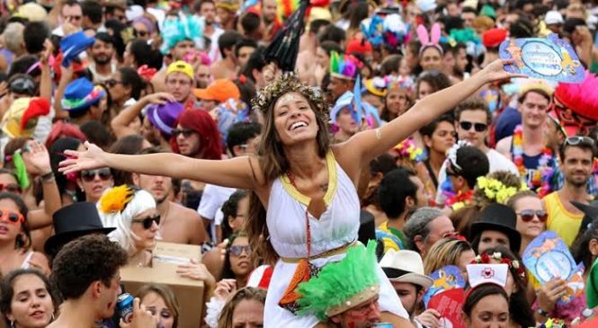 Carnaval: veja como curtir a folia com pouco dinheiro
